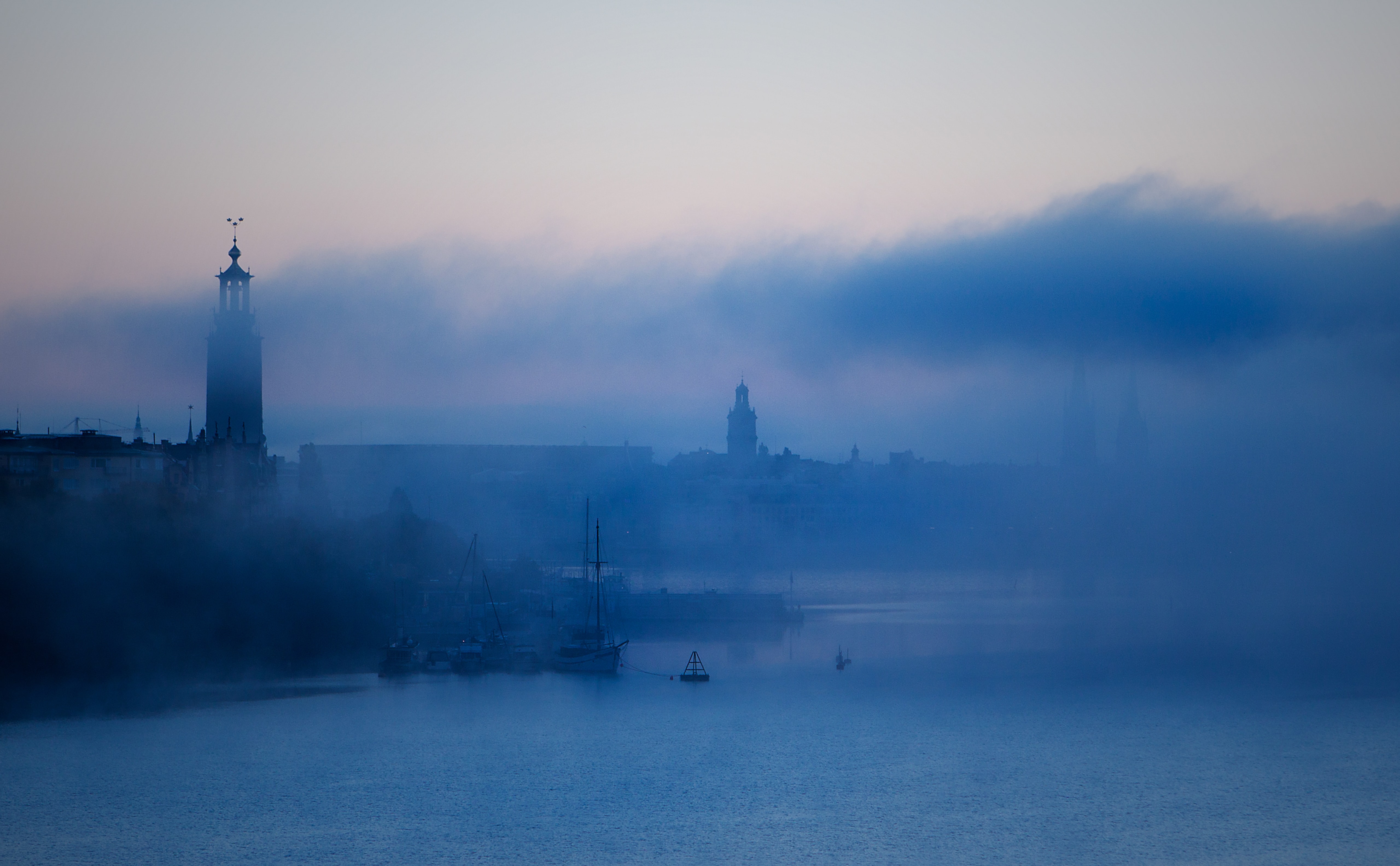 brouillard advection au dessus de eau